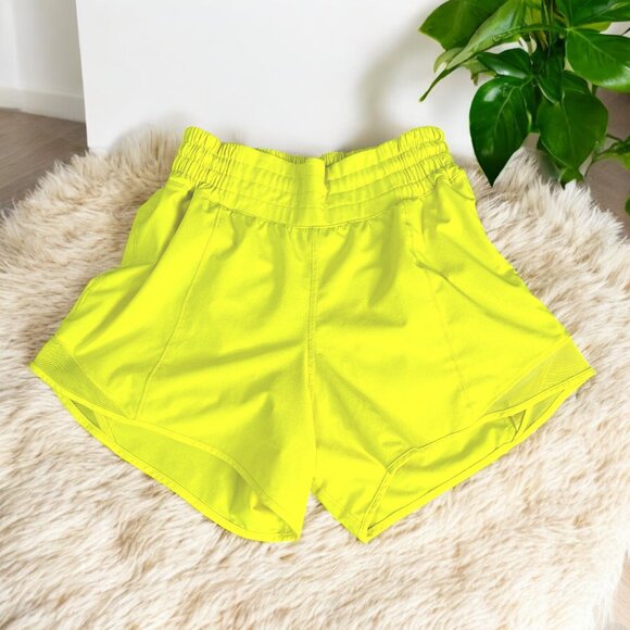 Lululemon Hotty Hot Low-Rise Lined Short 4" Size 4 Neon Yellow - Picture 6 of 8